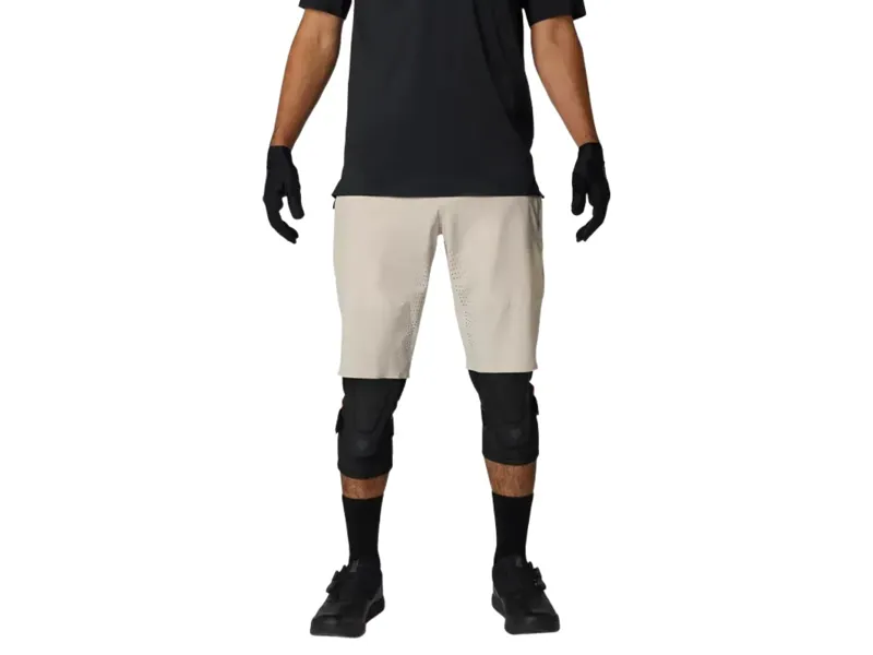 Fox Flexair Short in Chalk White-4