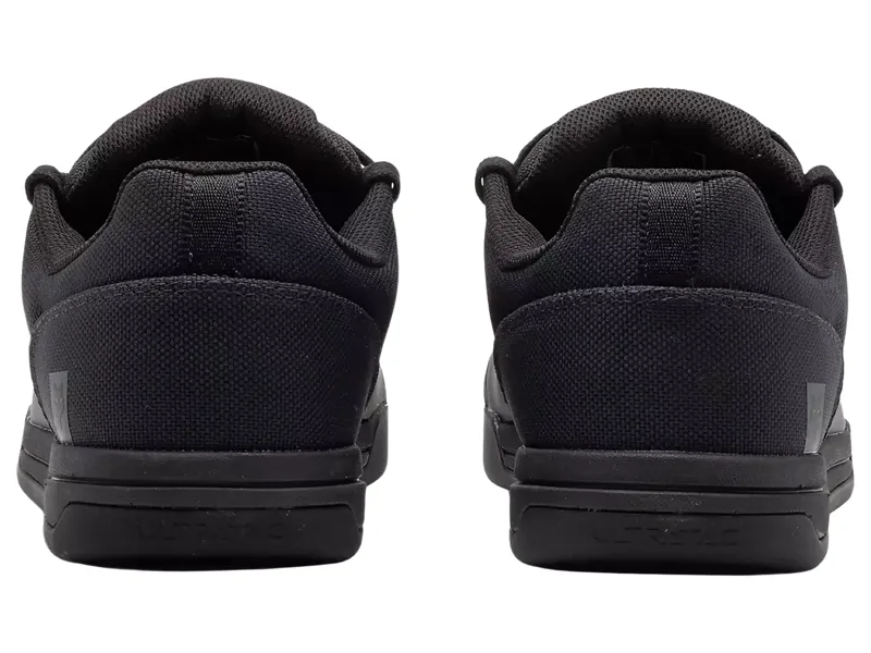 Fox Union Canvas Shoes in Black-4