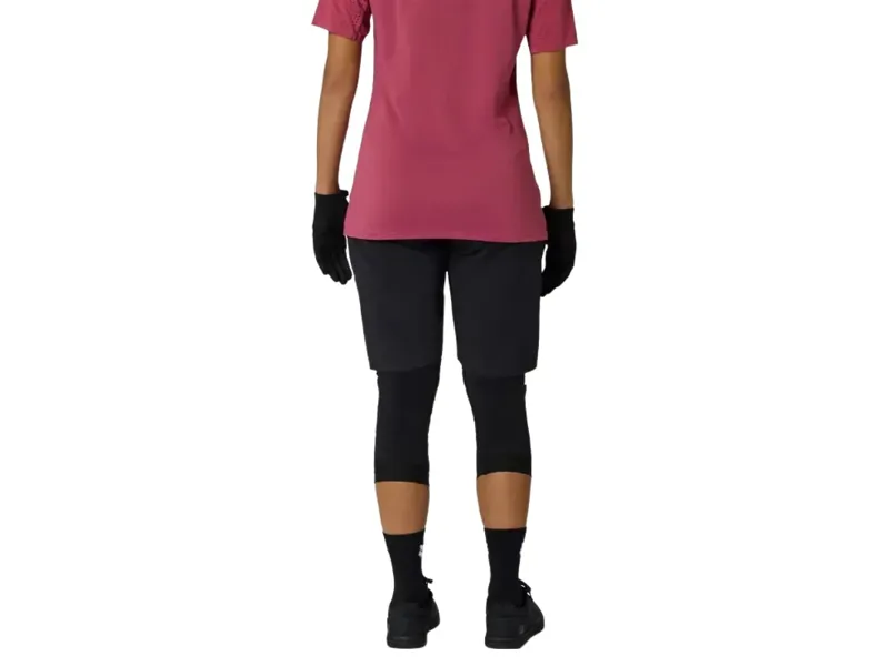 Fox Womens Flexair Short in Black-3