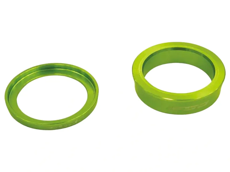 FSA BB30A Spacers in Green