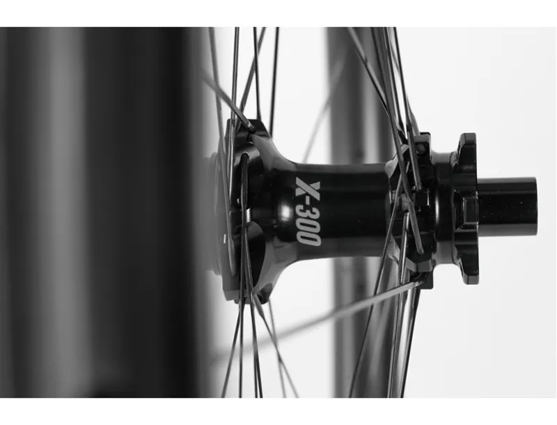 FSA NS SC i30 Carbon MTB Wheelset 29 inch XDR 6 Bolt in black-10