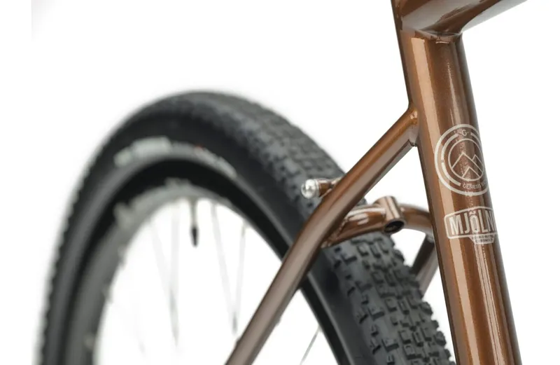 Genesis Croix De Fer 10 Gravel Bike 2027 in Bronze Jovi-9