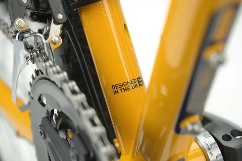 Genesis Croix De Fer 30 Gravel Bike 2027 in Mortal Kumquat-7