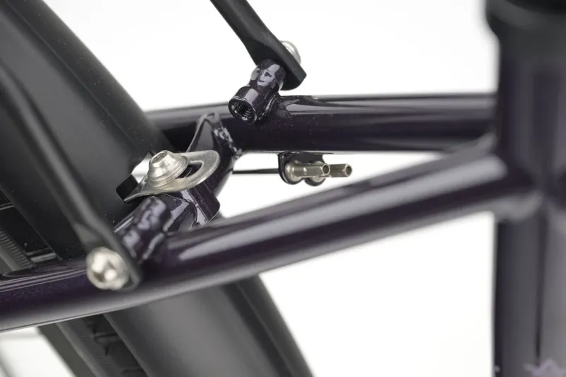 Genesis Tour De Fer 30 Touring Bike 2027 in Deep Nurple-9