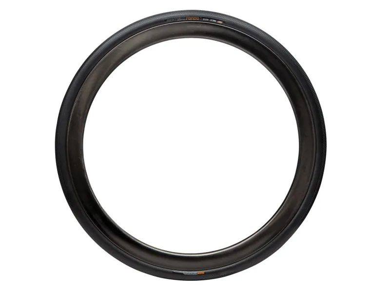 Giant Gavia Fondo 0 Tubeless 700c Road Tyre in Black-1