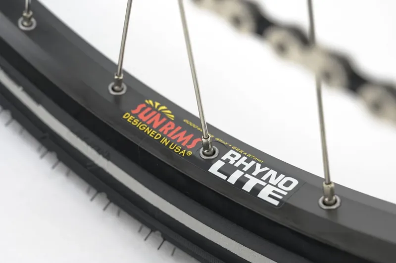 Genesis Tour De Fer 40 Touring Bike 2026 in Queen Crimson-8