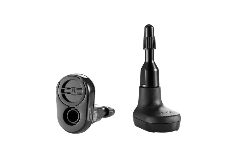 Giant Aegis Tyre Checker in Black-1