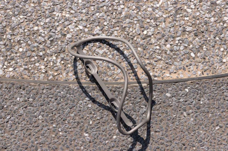 Giant Airway Pro Ti Bottle Cage in Silver-7