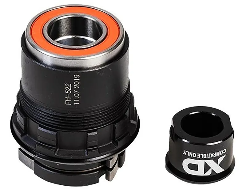 Giant CXR X1 Free Hub Body Kit XD in Black