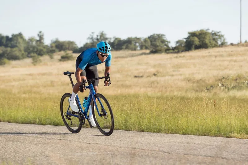 Giant Gavia Course 1 Tubeless Tyre in Black-7