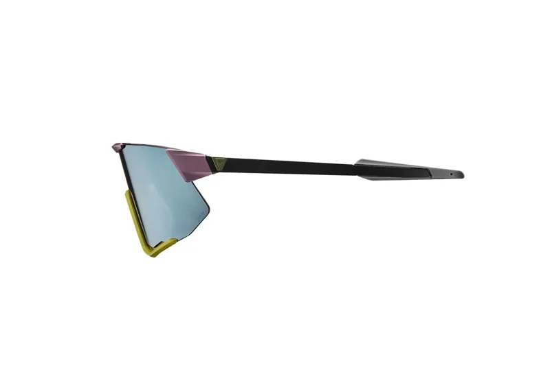 Giant Lumea Polarvis Sunglasses in Black-2