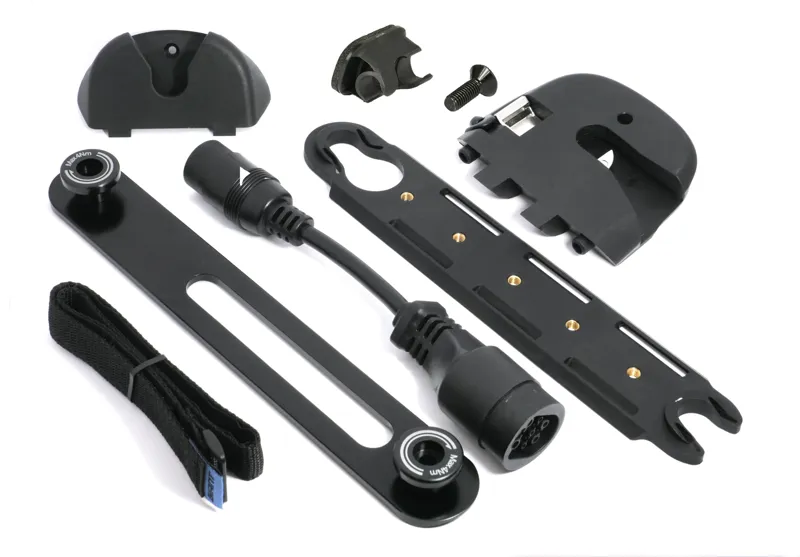 Giant Energypak Plus Accessories with Cable Holder 