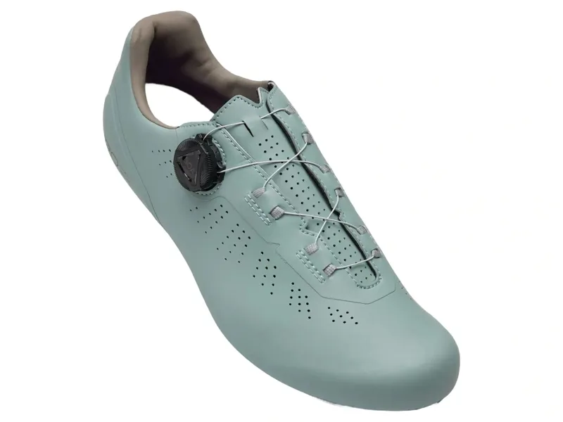 Giro Cadet II Cycling Shoe in Sky Blue-2