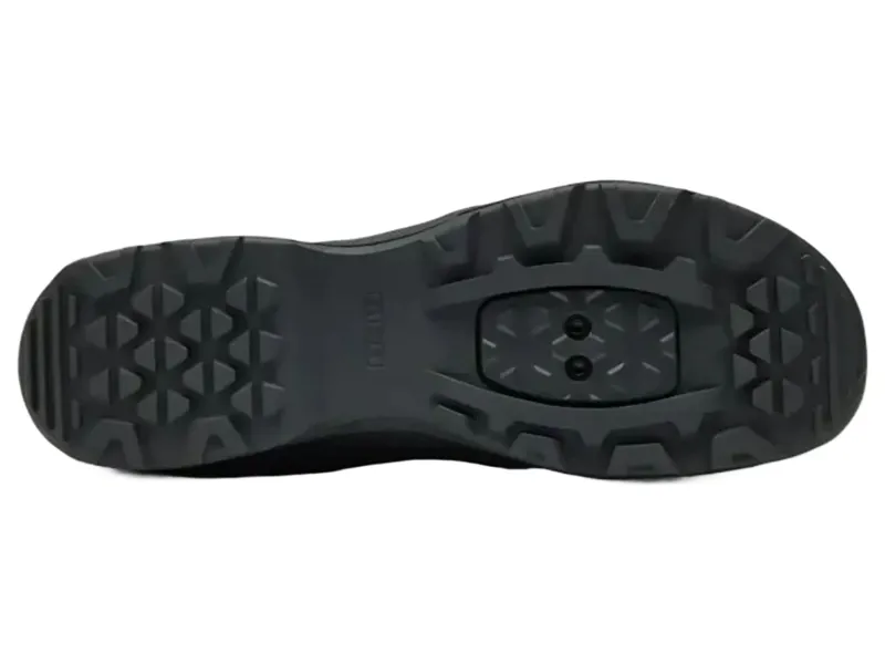 Giro Gauge Shoe in Black-3