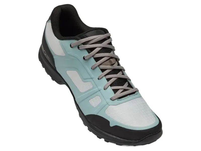Giro Gauge Shoe in Sky Blue-1