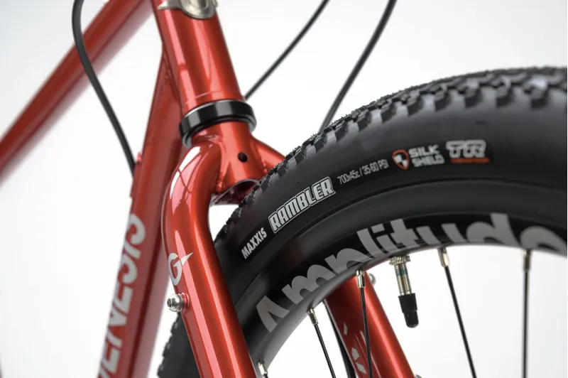 Genesis Croix De Fer 10 FB Gravel Bike 2026 in Candy Warhols-2