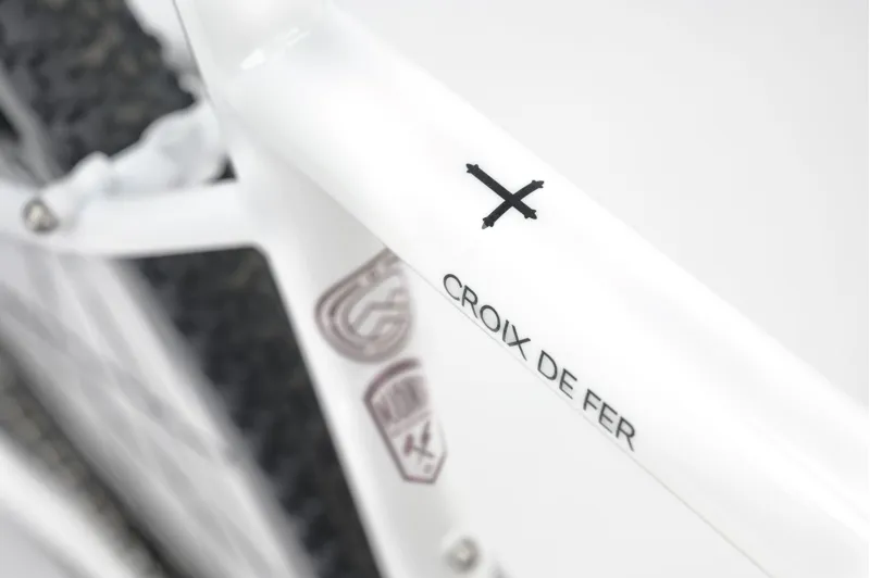 Genesis Croix De Fer 10 Gravel Bike 2026 in Whitehouse Family-9