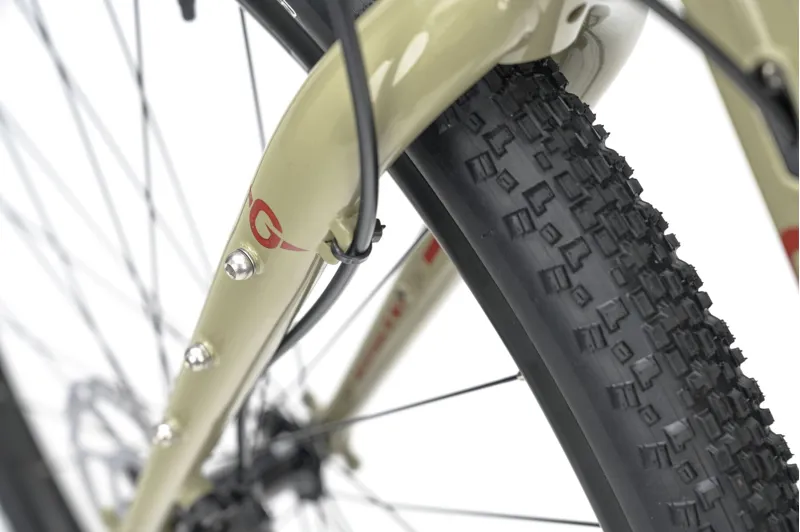 Genesis Croix De Fer 20 Gravel Bike 2026 in Pavement-9