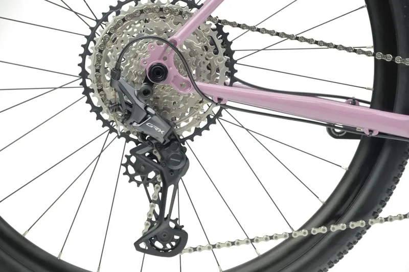 Genesis Croix De Fer 40 Gravel Bike 2026 in Pink Depeche Mauve-4