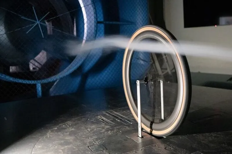 DT Swiss GRC 1100 Spline Disc Brake Carbon Clincher 50 x 24 mm 700c Front Wheel-4