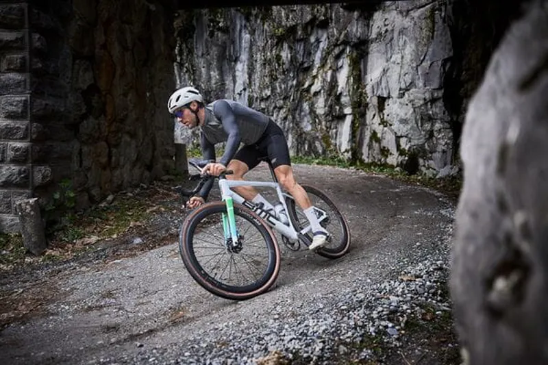 DT Swiss GRC 1100 Spline Disc Brake Carbon Clincher 50 x 24 mm 700c Front Wheel-6