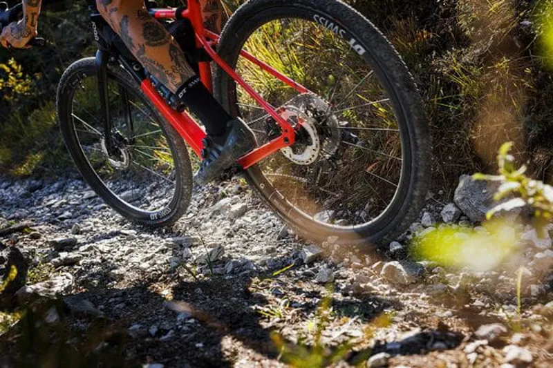 DT Swiss GRC 1400 Spline Disc Brake Carbon Clincher 50 x 24 mm 700c Rear Wheel in Black-6