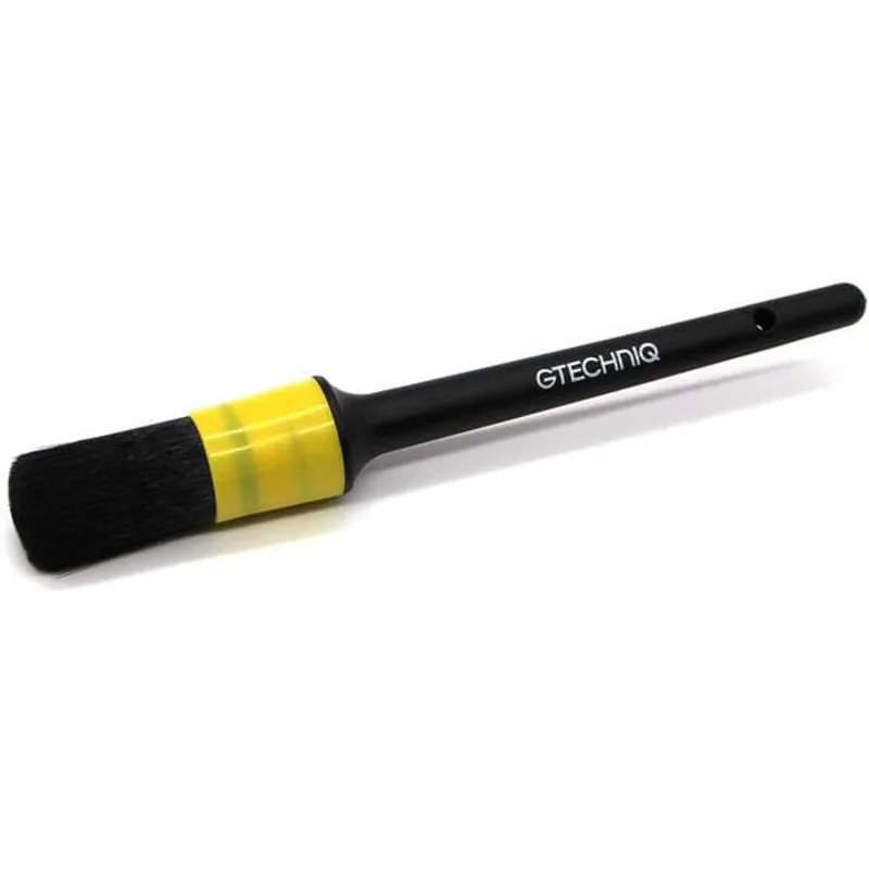 Gtechniq Bike Detailing Brush in Black-1