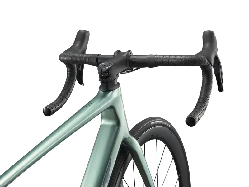 Giant TCR Advanced 0 Di2 Road Bike 2026 in Alpine Green-4