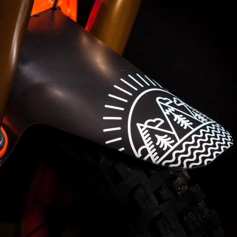 HKT 35Bikes Simple Life Front Mudguard in White-1