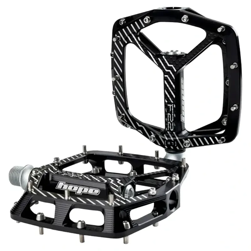 Balfes Bikes Hope F22 Flat Pedals in Black | Free postage over £30, £10 off first order, price match & 0% finance.