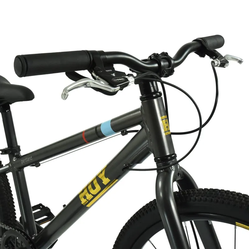 Hoy Pentland 24 inch wheel Kids Bike 2027 in Stealth Black-4