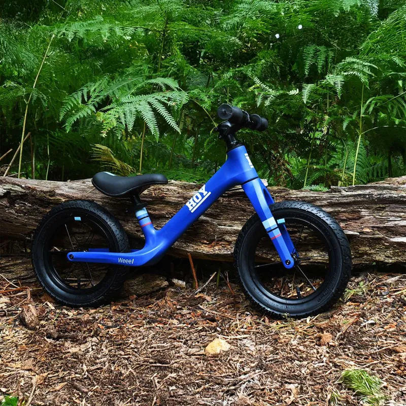 Hoy Weee 12 inch wheel Balance Bike 2027 in Blue-8