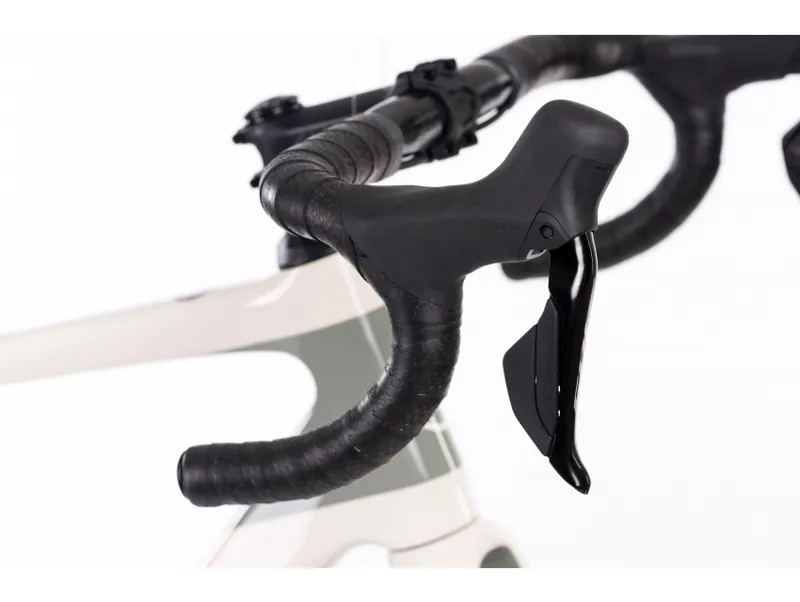 Orro Terra C 105 Di2 RR9 Carbon Gravel Bike 2023 in Dark Radiant-2