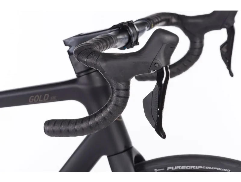 Orro Gold STC 105 Di2 R800 Road Bike 2023 in Stealth-1