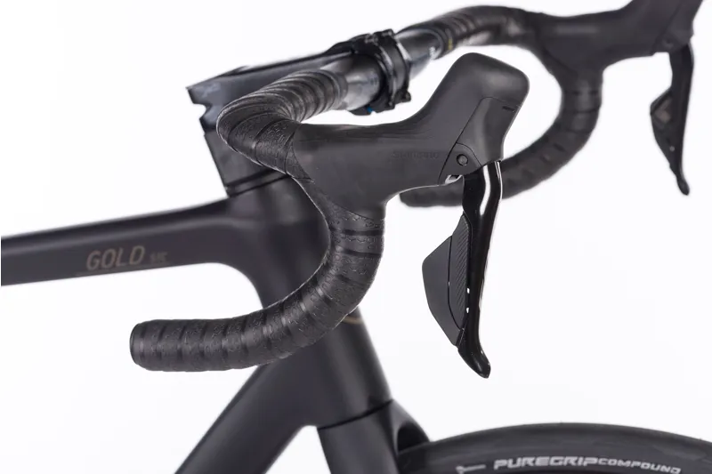 Orro Gold STC 105 Di2 Road Bike 2024 in Stealth Black-4