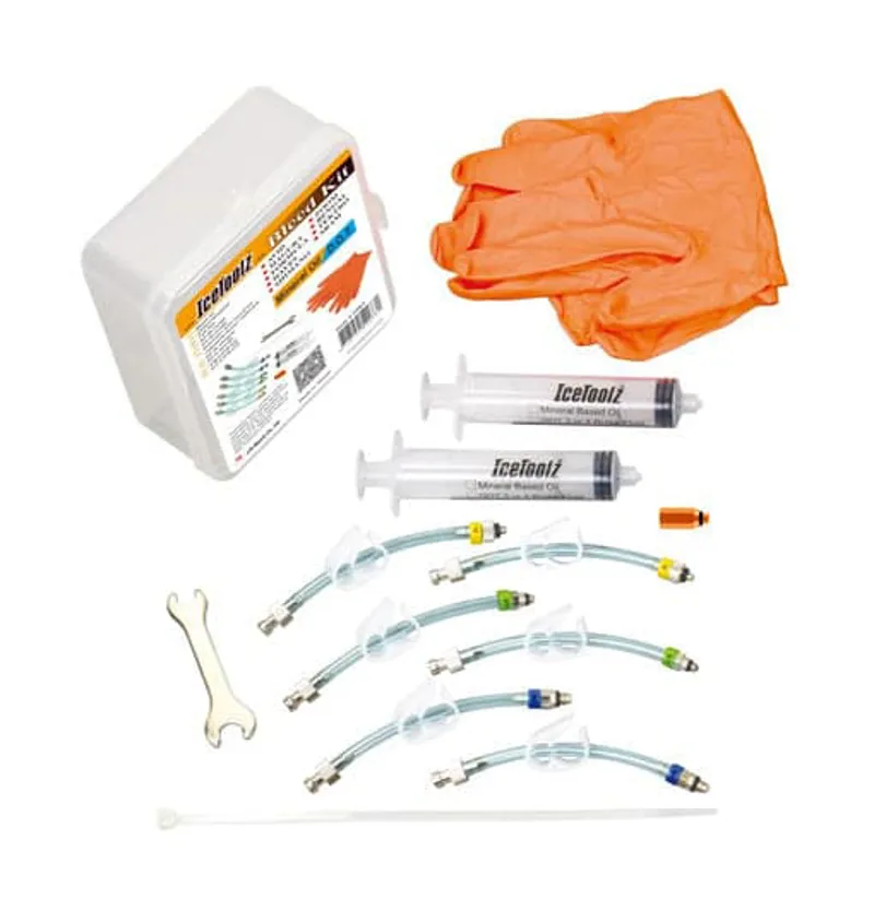 Icetoolz Hydraulic Brake Bleeding Kit V4