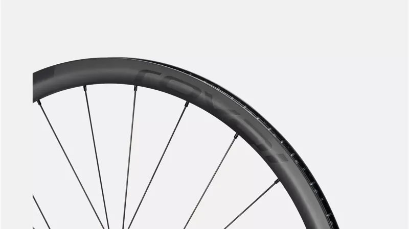 Roval Alpinist CL II Wheels in Carbon/ Black 700c-1
