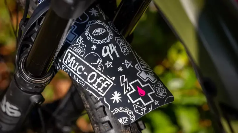 Muc-Off Front Ride Guard in Punk-1
