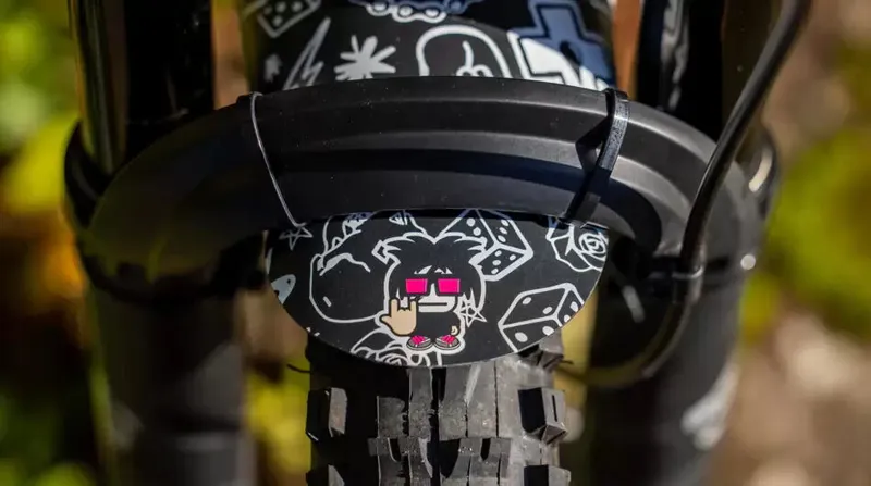 Muc-Off Front Ride Guard in Punk-2