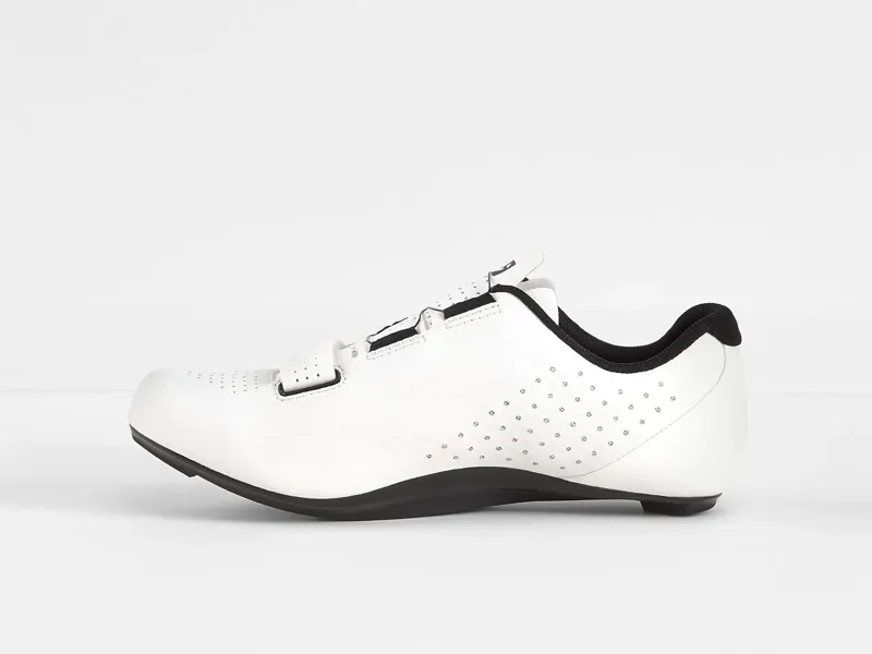 Bontrager Circuit Road Cycling Shoe in White with Shimano 105 R7000 SPD-SL Carbon Pedals-2