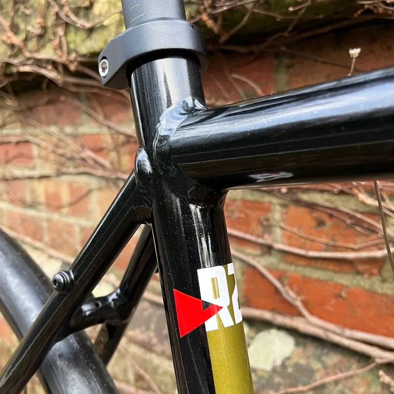 Kinesis R2 Road Bike 2026 in Black-9