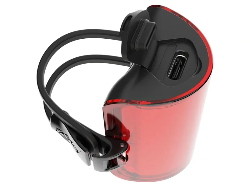 Knog Reflex Cobber Rear Light 300 lumens of light with 170 coverage-4