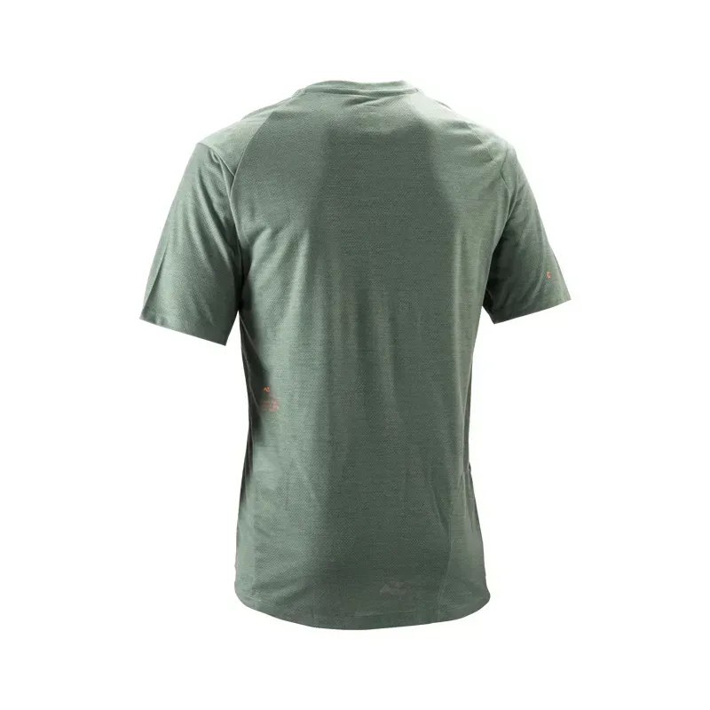 Leatt Endurance 2.0 Mountain Bike Short Sleeve Jersey in Mist Green-1