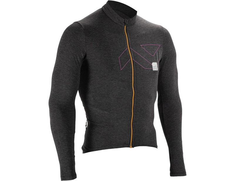 Leatt Endurance 4.0 Mountain Bike Long Sleeve Jersey in Black