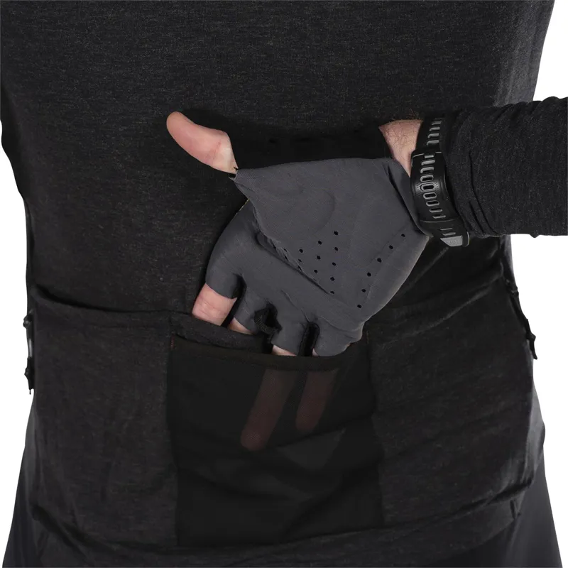 Leatt Endurance 4.0 Mountain Bike Long Sleeve Jersey in Black-4