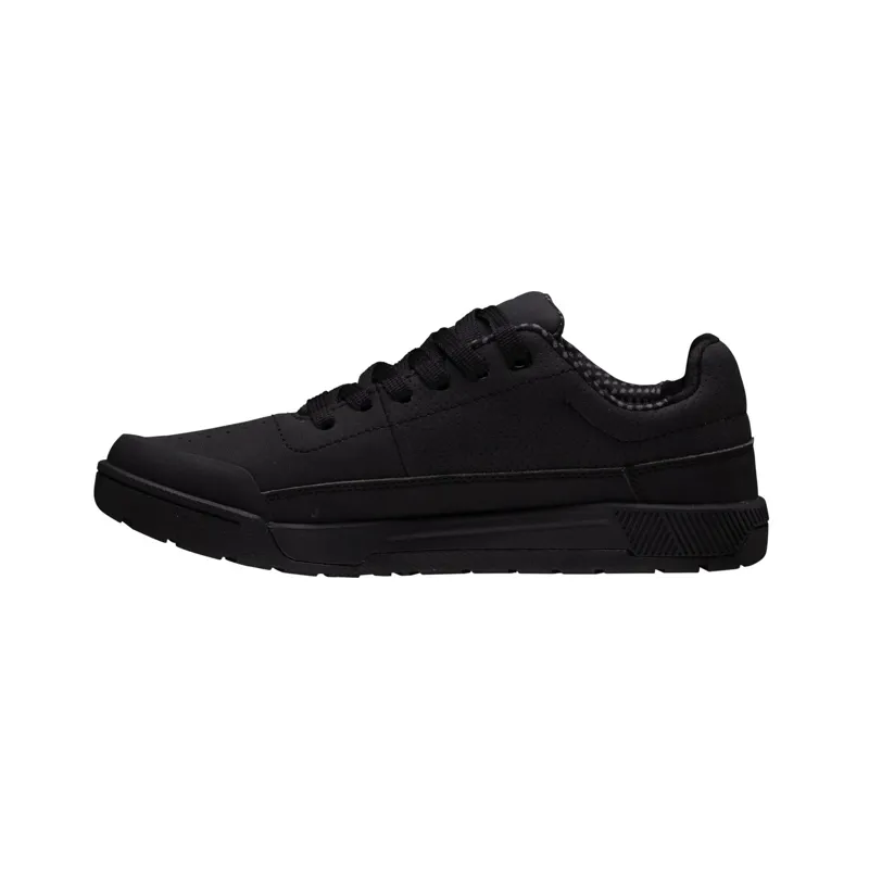 Leatt 2.0 Flat Shoe in Black-1