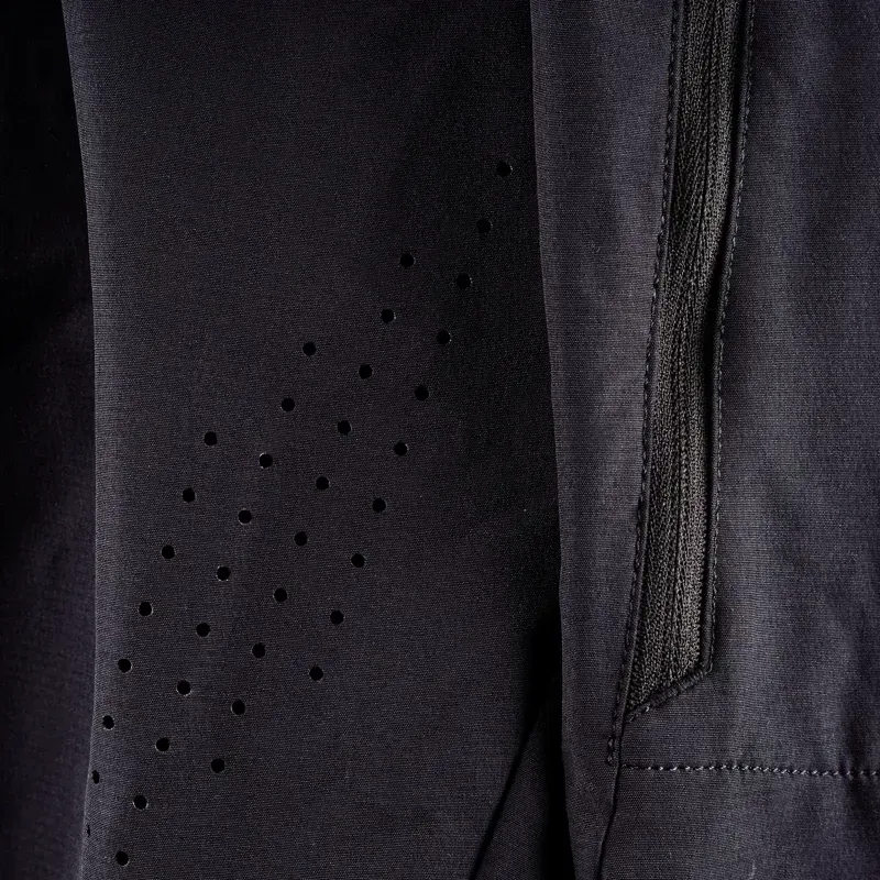 Leatt Trail 3.0 MTB Liner Shorts in Ghost Black-2