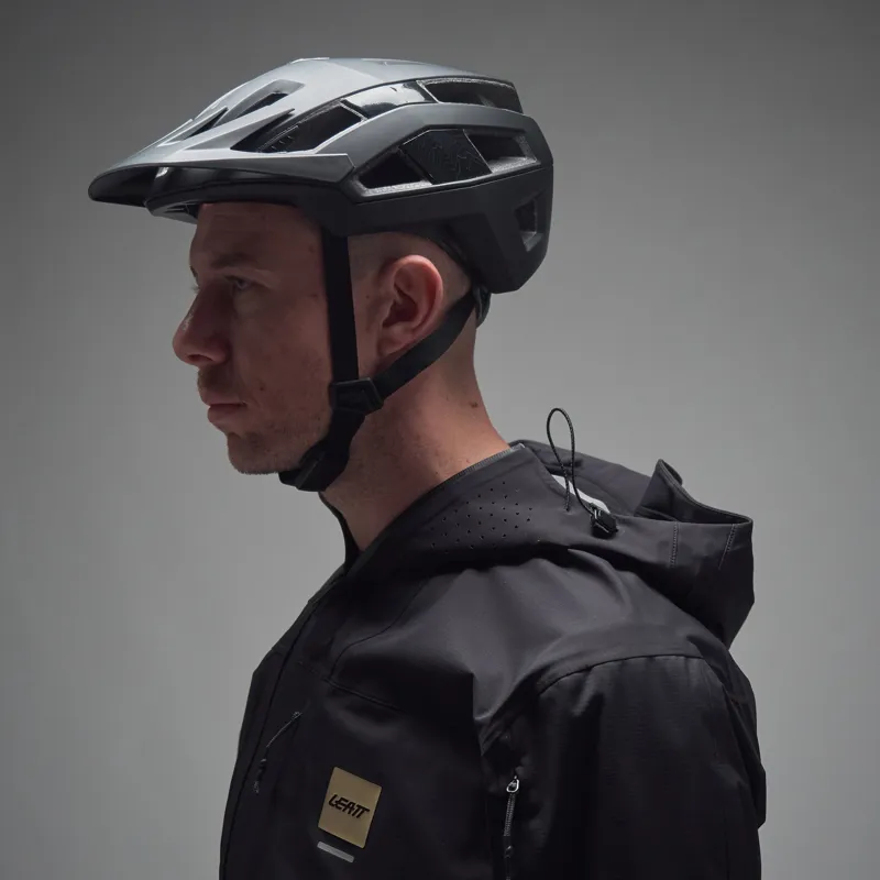 Leatt Trail 3.0 Mountain Bike Helmet in Stealth Black/Grey-5