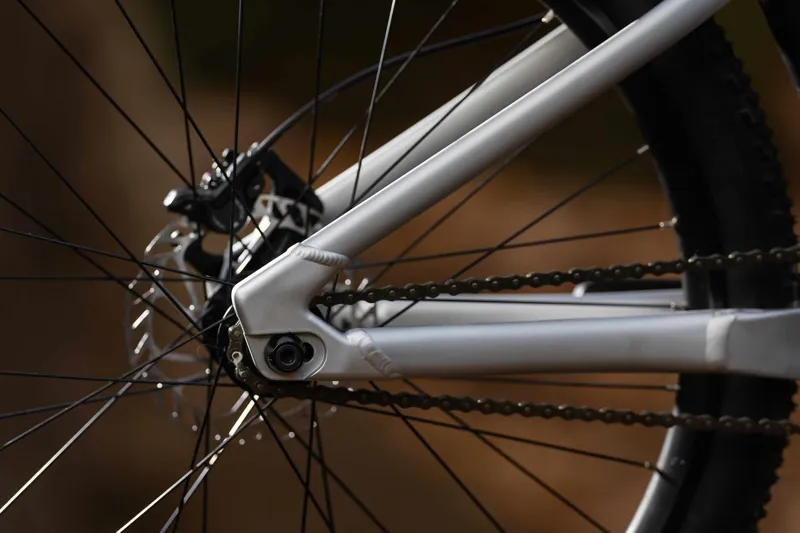 Giant STP 26 Jump Bike 2026 in Quicksilver-10