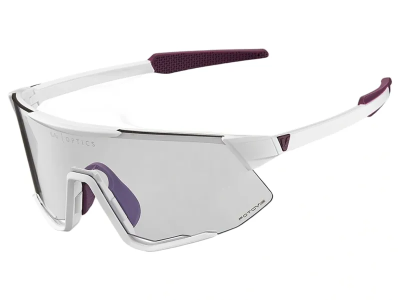 Liv Lumea Fotovis Sunglasses in White